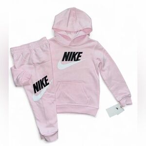 Nike Pink Logo Hoodie And Joggers Set Girls Size 6 NWT